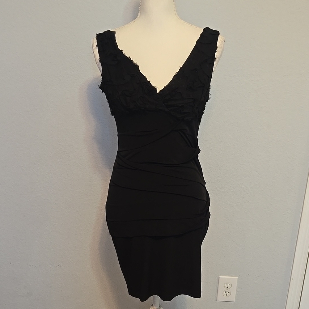 Elegant Black Sleeveless Dress